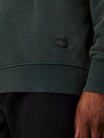 Calvin Klein Jeans Sweatshirt in Groen