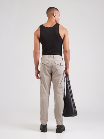 G-STAR Tapered Gargohousut 'Roxic' värissä harmaa: takapuoli