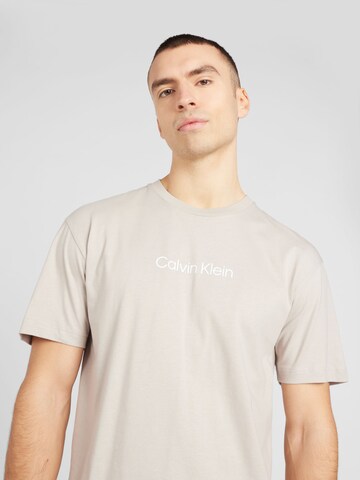 T-Shirt 'HERO' Calvin Klein en gris