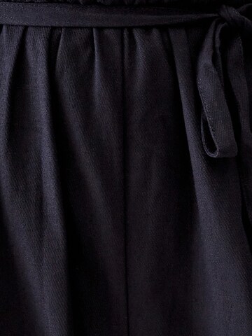 Calli Jumpsuit 'MYRA' i svart