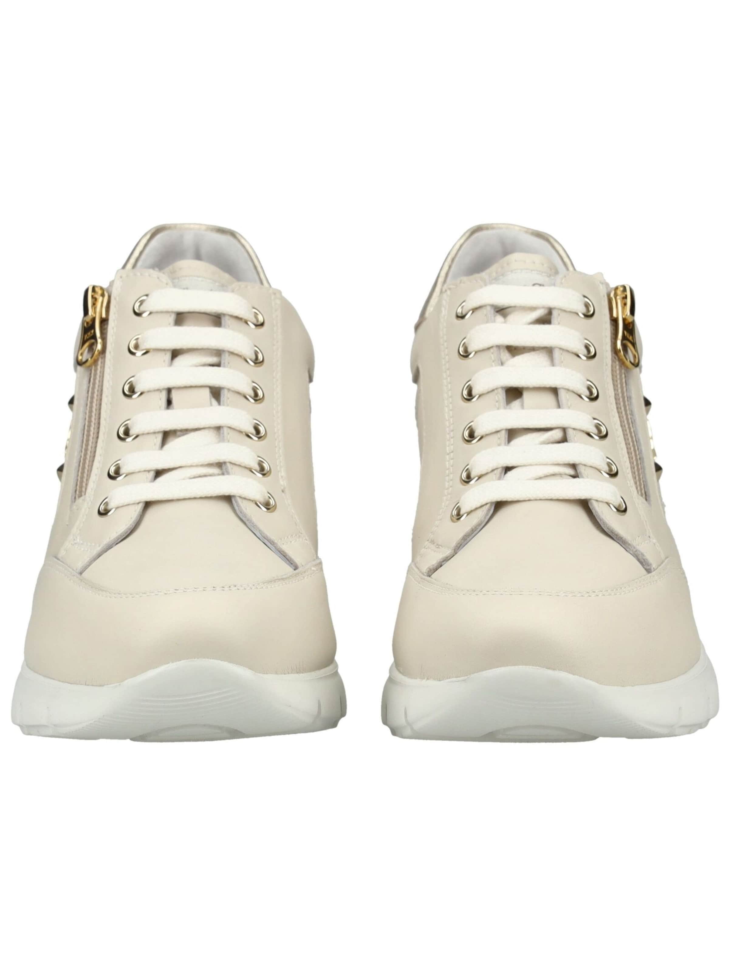 Baskets basses Nero Giardini en beige