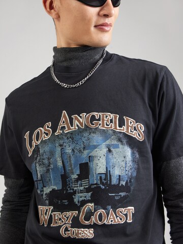 GUESS - Camiseta en negro