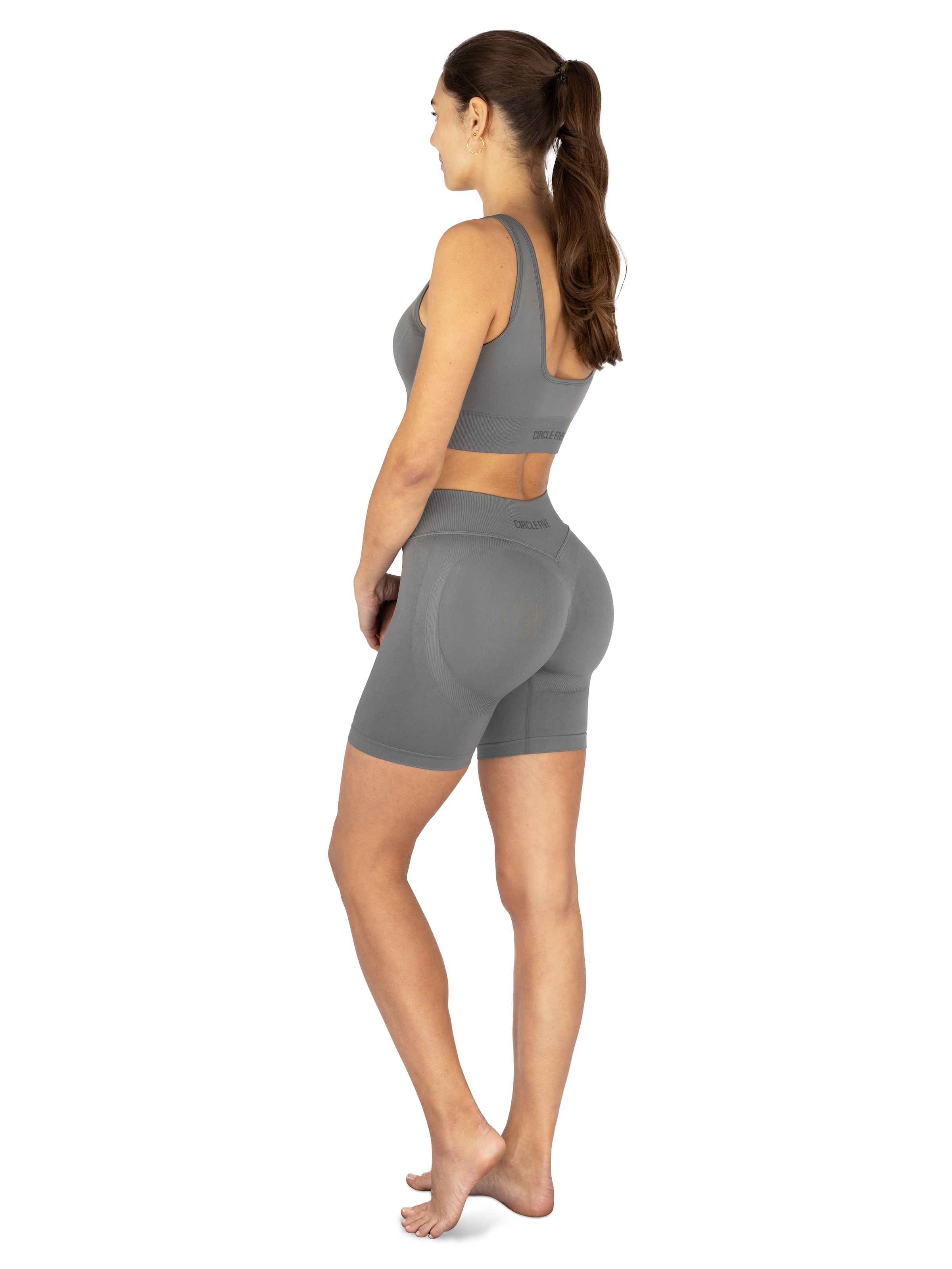Circle Five Sportanzug 'Scrunch Shape Set (Push-Up Leggings und Medium Support Sport-BH)'‌‌‌‌‌‌‌‌‌‌ in Grau