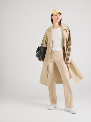 ADIDAS ORIGINALS Normalny krój Spodnie w kolorze beżowy