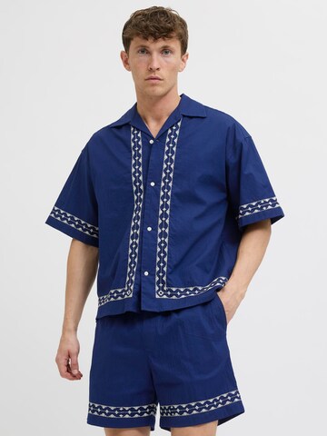 JACK & JONES Comfort fit Button Up Shirt in Blue: front