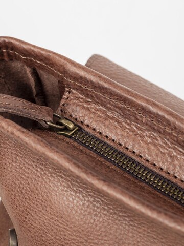 Borsa messenger 'Leather Messenger Tobacco Park Avenue Collection' di THE DUST COMPANY in marrone