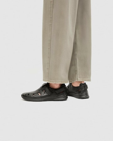 Sandalo 'Irving Fisherman' di ECCO in nero: frontale
