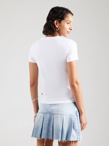 GUESS JEANS Μπλουζάκι σε λευκό