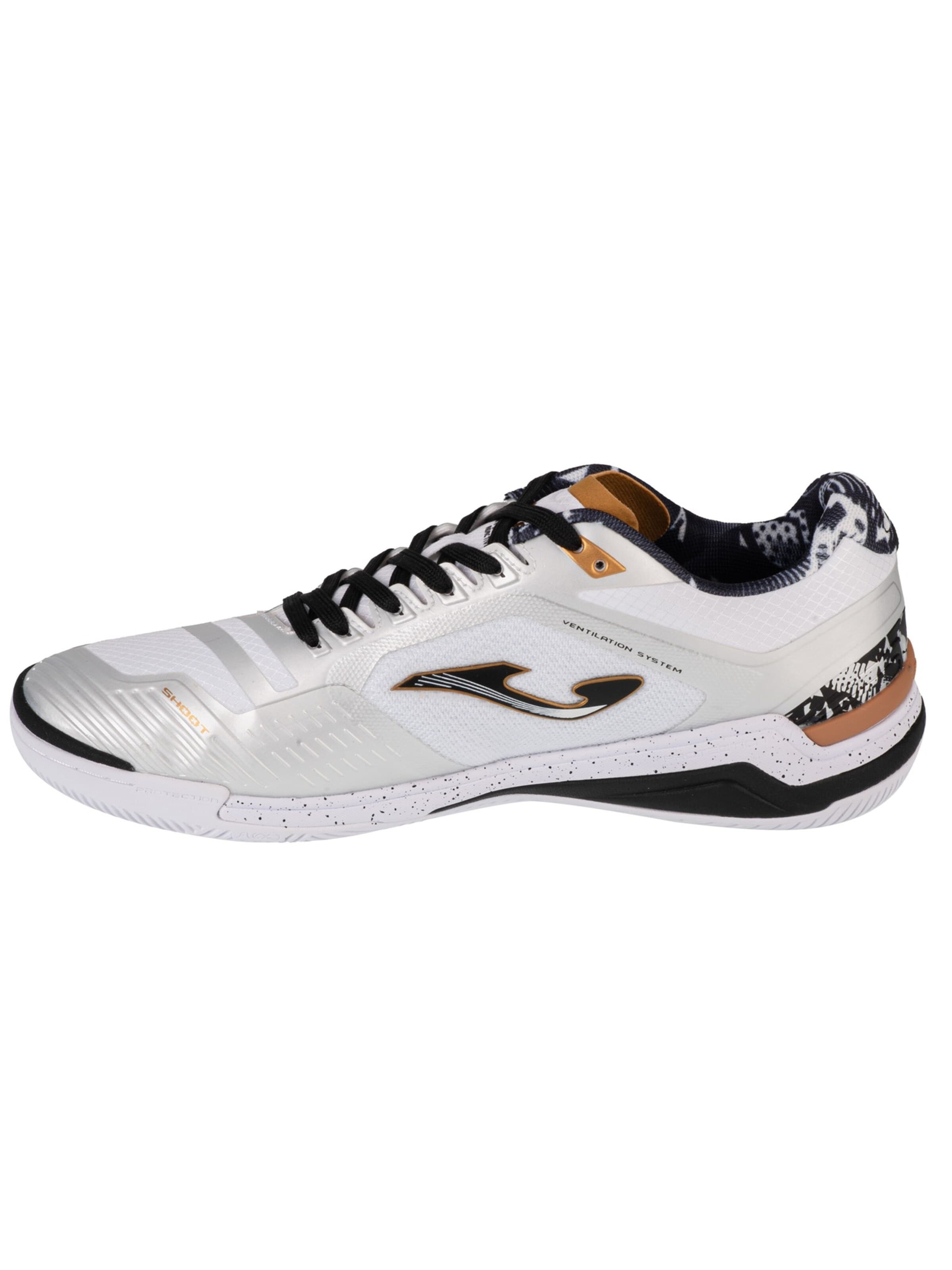 JOMA Soccer shoe 'Invicto INVS 24 IN' in White
