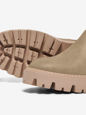 Chelsea Boots 'ONLBETTY-7' ONLY en beige