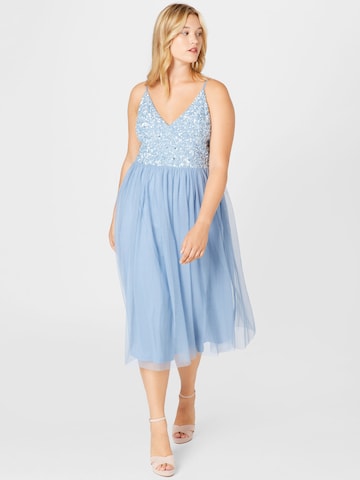 Robe de cocktail 'Irina' Lace & Beads Plus en bleu