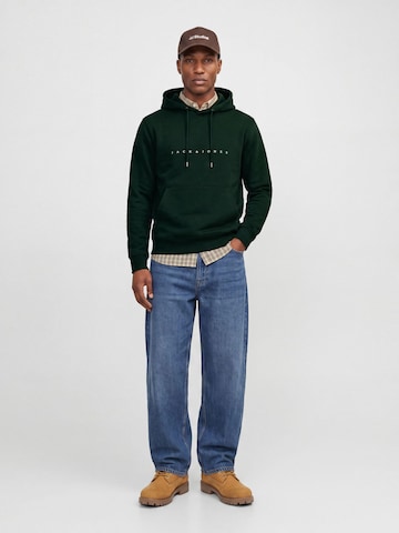 JACK & JONES Суичър 'JJEStar' в зелено