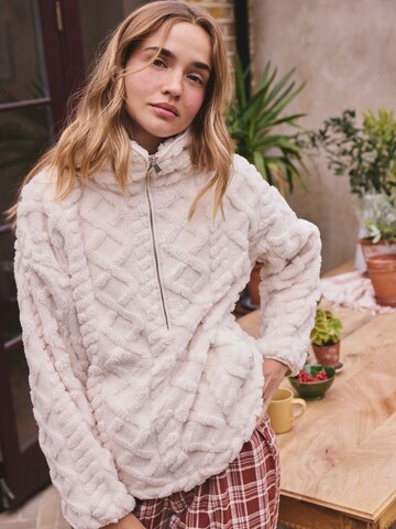 Next Neulepaita värissä beige