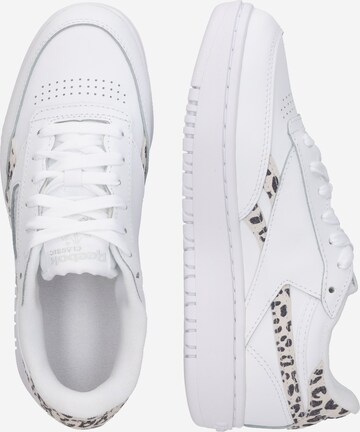 Sneaker bassa 'Club C Double Revenge' di Reebok in bianco