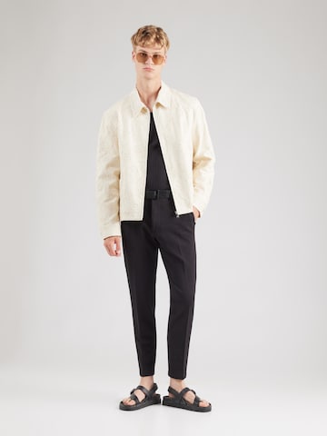 DRYKORN Конический (Tapered) Брюки со складками 'AJEND 10' в Черный