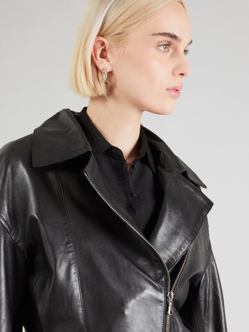 Veste mi-saison 'Lovestory' FREAKY NATION en noir