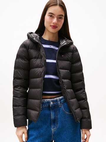 Giacca di mezza stagione di Tommy Jeans in nero: frontale
