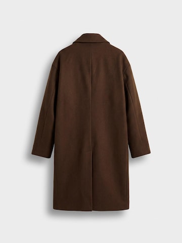 Burocs Between-Seasons Coat in Brown