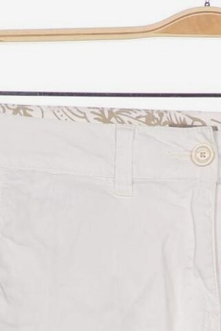 NAPAPIJRI Shorts in S in White