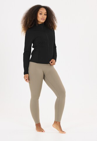 Athlecia Sportjacke 'Emarri' in Schwarz