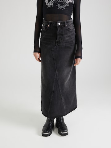 Monki - Falda en negro