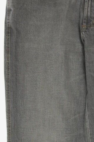 bugatti Jeans 34 in Grau