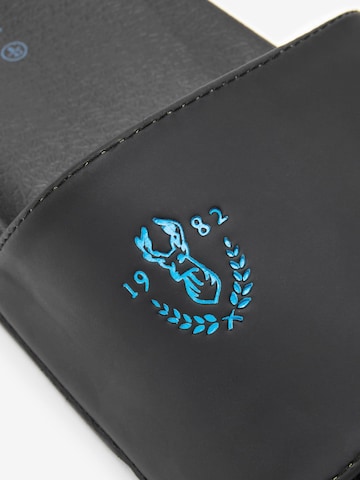 Next Muiltjes in Zwart