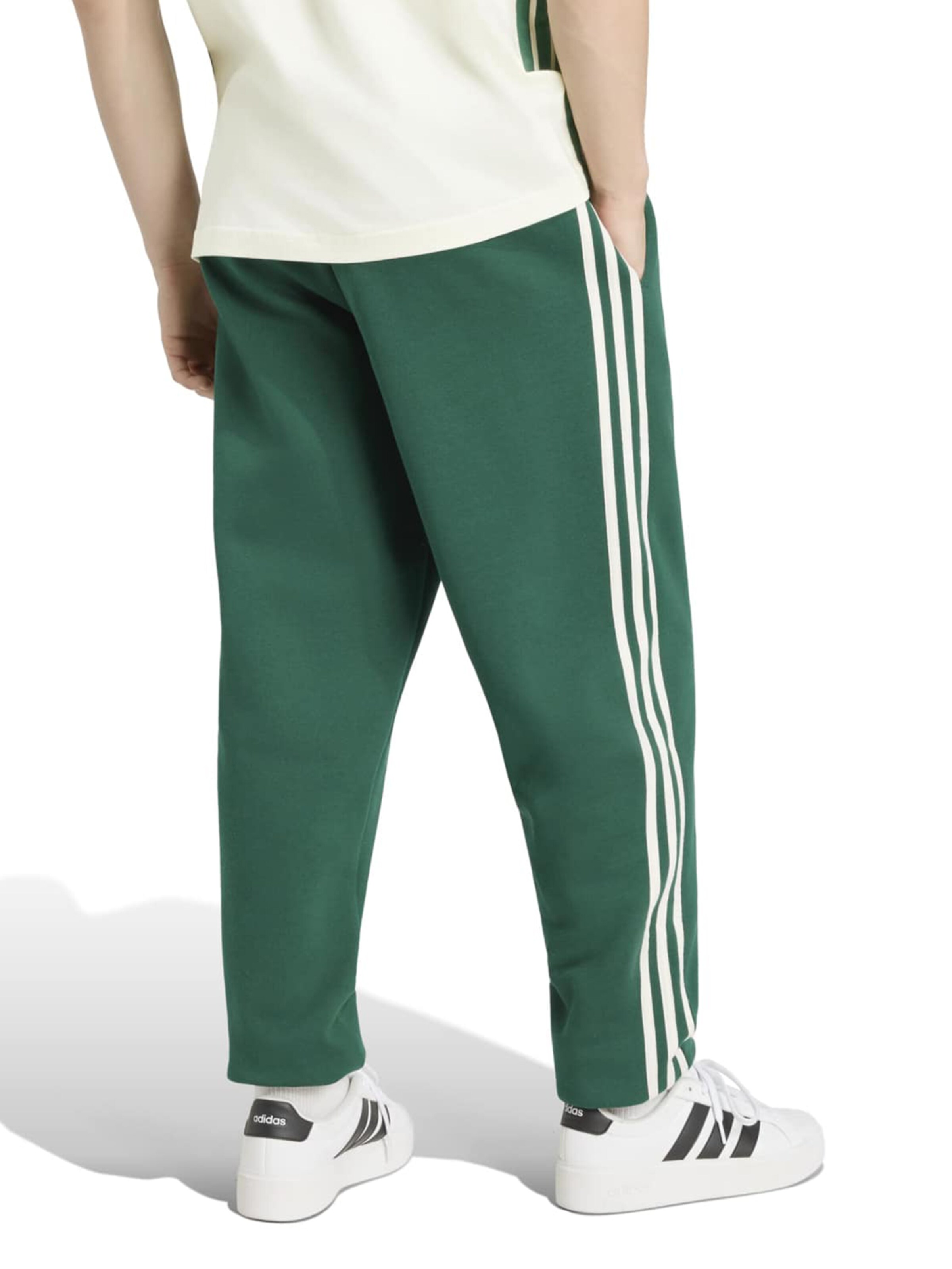 ADIDAS SPORTSWEAR Tapered Sportbroek in Groen