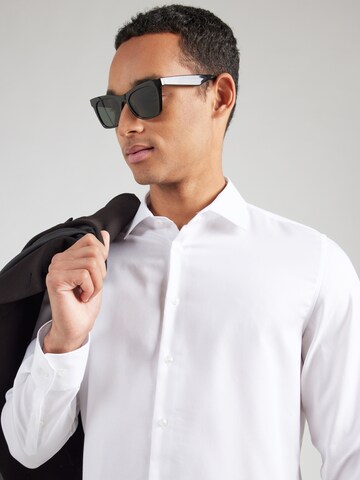 Coupe slim Chemise business SEIDENSTICKER en blanc