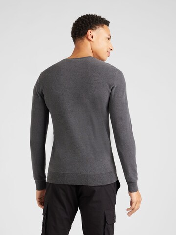 Calvin Klein - Pullover em cinzento