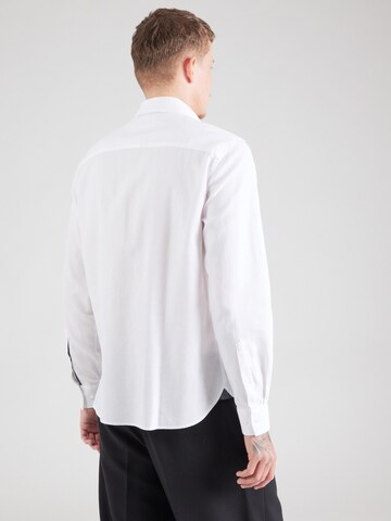 Coupe regular Chemise s.Oliver en blanc