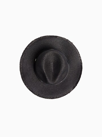 Chapeaux Bershka en noir