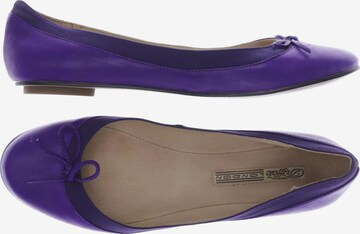 Buffalo London Flats & Loafers in 38 in Purple: front