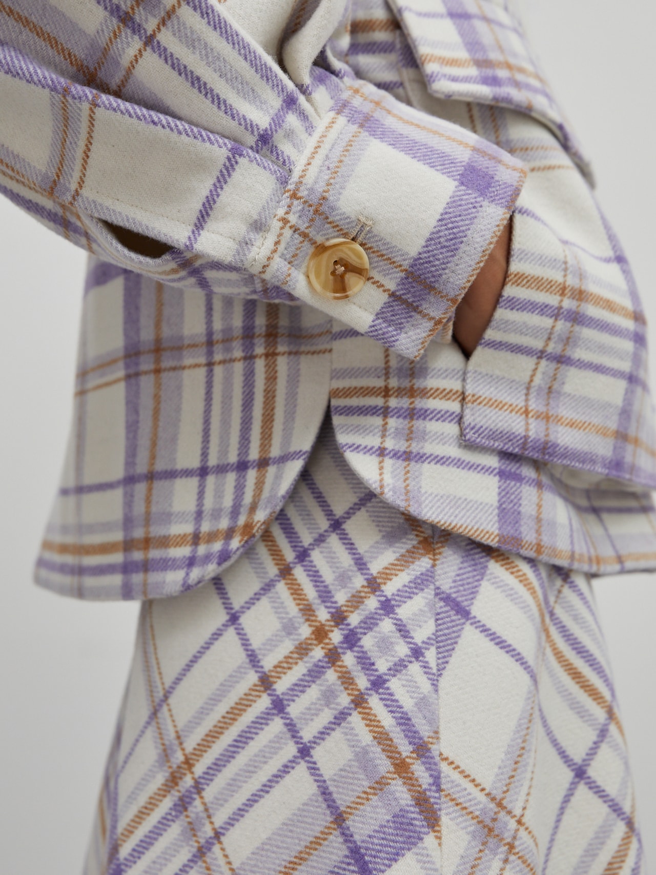 EDITED Produkte Jacke 'Kyla' braun