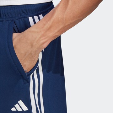 ADIDAS PERFORMANCE Обычный Спортивные штаны 'Train Essentials' в Синий