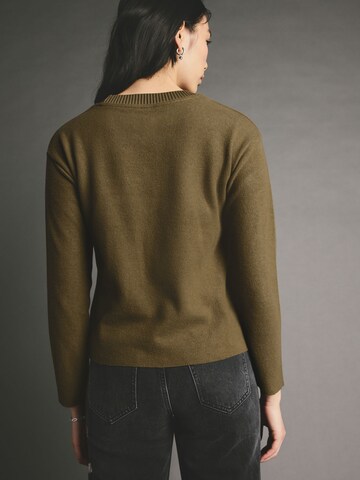 Next Пуловер в зелено