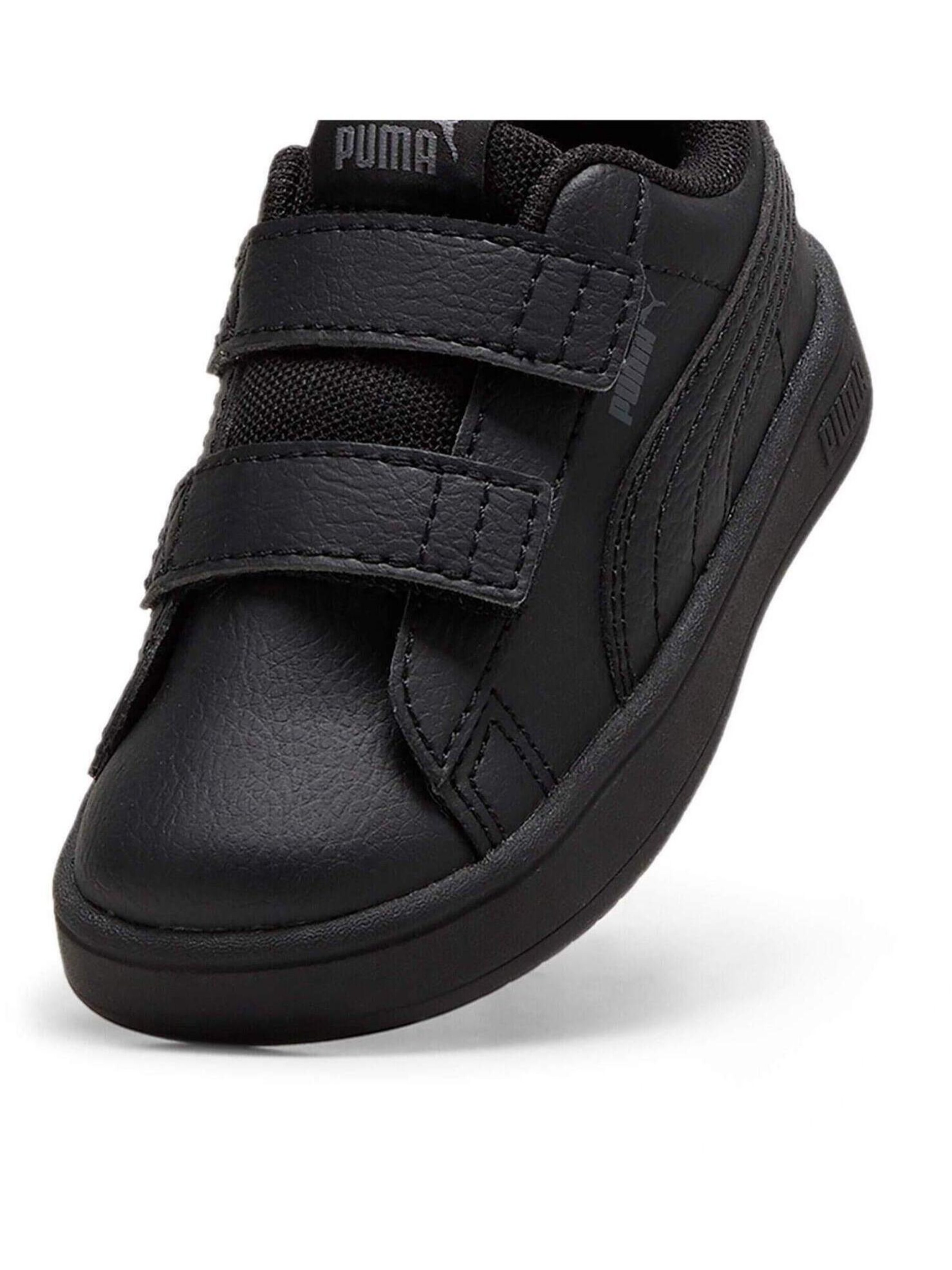 PUMA Sports shoe in Black
