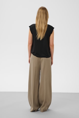 SOAKED IN LUXURY - Blusa 'Hanadi' en negro