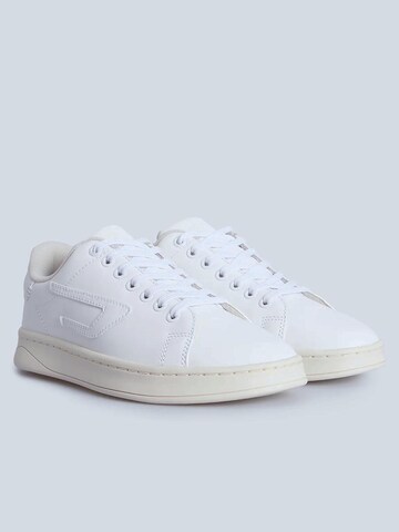 Sneaker bassa 'S-ATHENE LOW W' di DIESEL in bianco