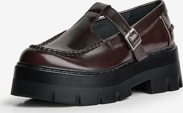 Bershka Loafer värissä punainen: etupuoli