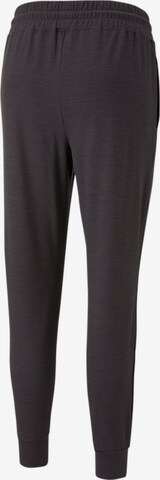 regular Pantaloni di PUMA in nero