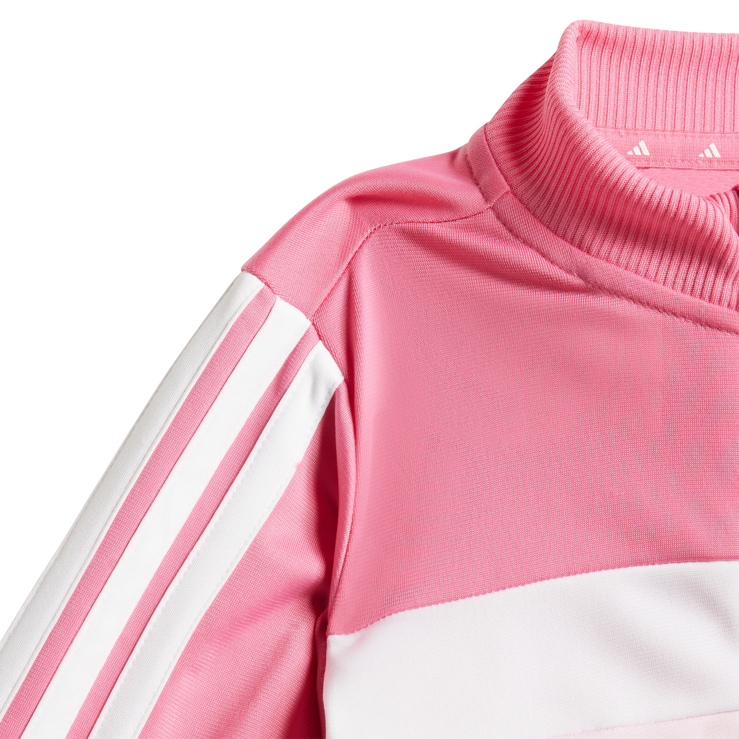 rožinė ADIDAS SPORTSWEAR Treniruočių kostiumas 'Seasonal Essentials Tiberio'