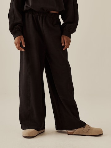 Next - Conjunto en lila