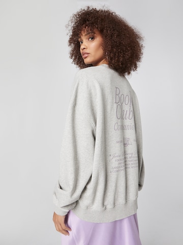 Daahls by Emma Roberts exclusively for ABOUT YOU - Sudadera 'Lilli' en gris