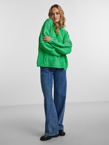 PIECES Sweter 'Donsi' w kolorze zielony