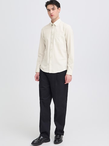 Casual Friday Regular Fit Paita 'CFHagberg' värissä beige