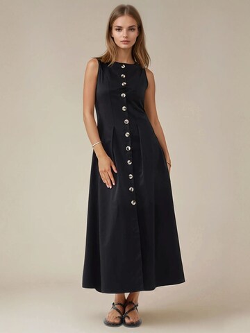 Hiccup Dress in Black: front