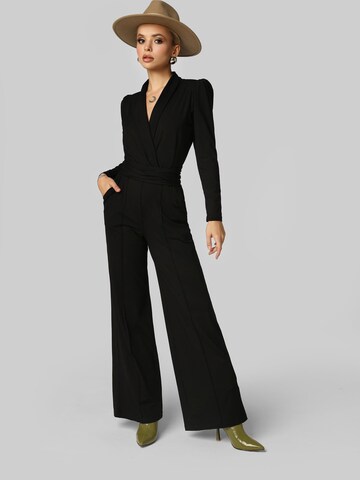 Madnezz House Jumpsuit 'Burning' in Schwarz: Vorderseite