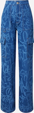 Chiara Ferragni Wide leg Cargojeans 'GRAFFITI' in Blauw: voorkant