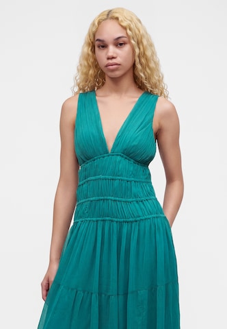 Abercrombie & Fitch Рокля в зелено